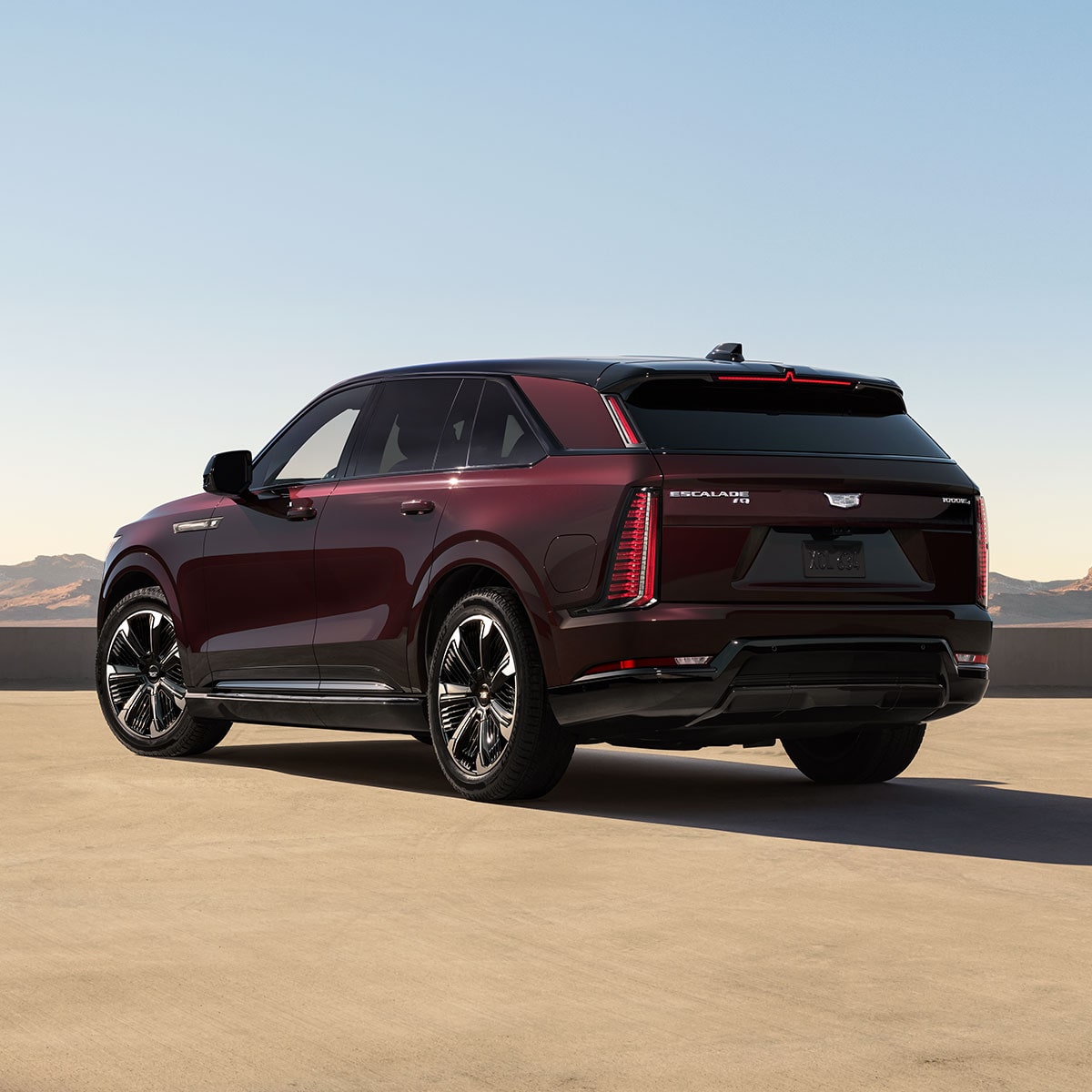 my26-escalade-iq-gallery-grid-exterior-rear-drivers-side.jpg