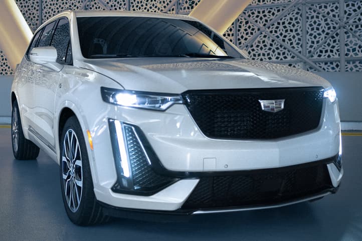 SIGNATURE CADILLAC LED HEADLAMPS